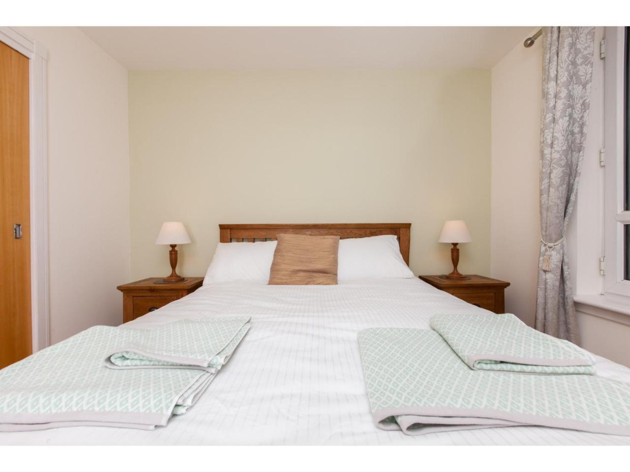 إدنبرة Spacious, Central Apartment المظهر الخارجي الصورة